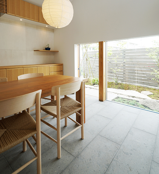 モデルハウス「あいの杜」の居間